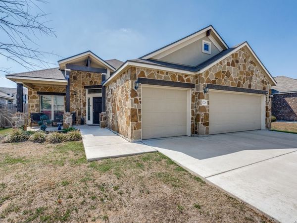 1728 Fall View, New Braunfels, TX 78130