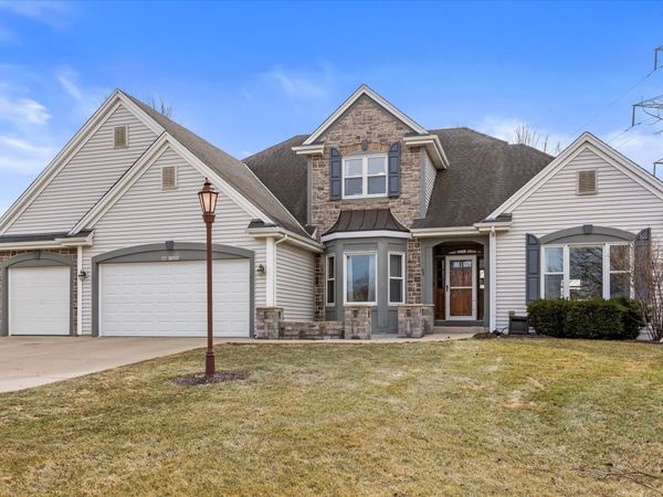 S98W13525 Stonebridge Way, Muskego, WI 53150