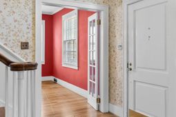 1905 Broughton Street photo 4