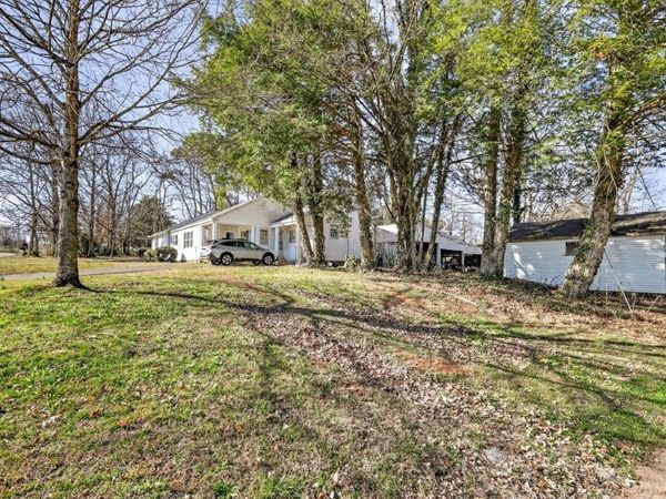 1400 West Lane Street, Shelbyville, TN 37160