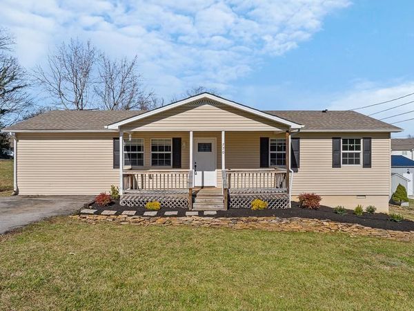 770 E Hudgens St, Cookeville, TN 38501