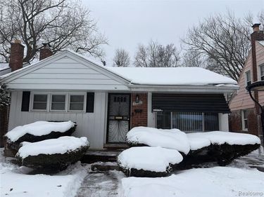 19711 Greydale Avenue, Detroit, MI 48219