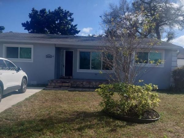 6444 Dawson St , Hollywood, FL 33023