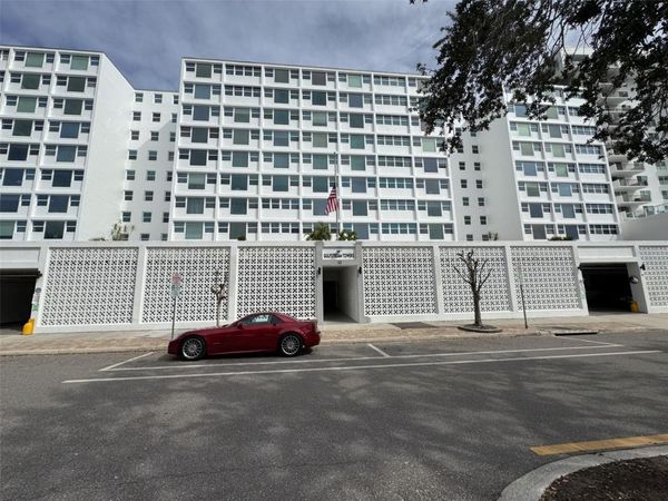 33 S GULFSTREAM AVENUE , Unit 708, SARASOTA, FL 34236