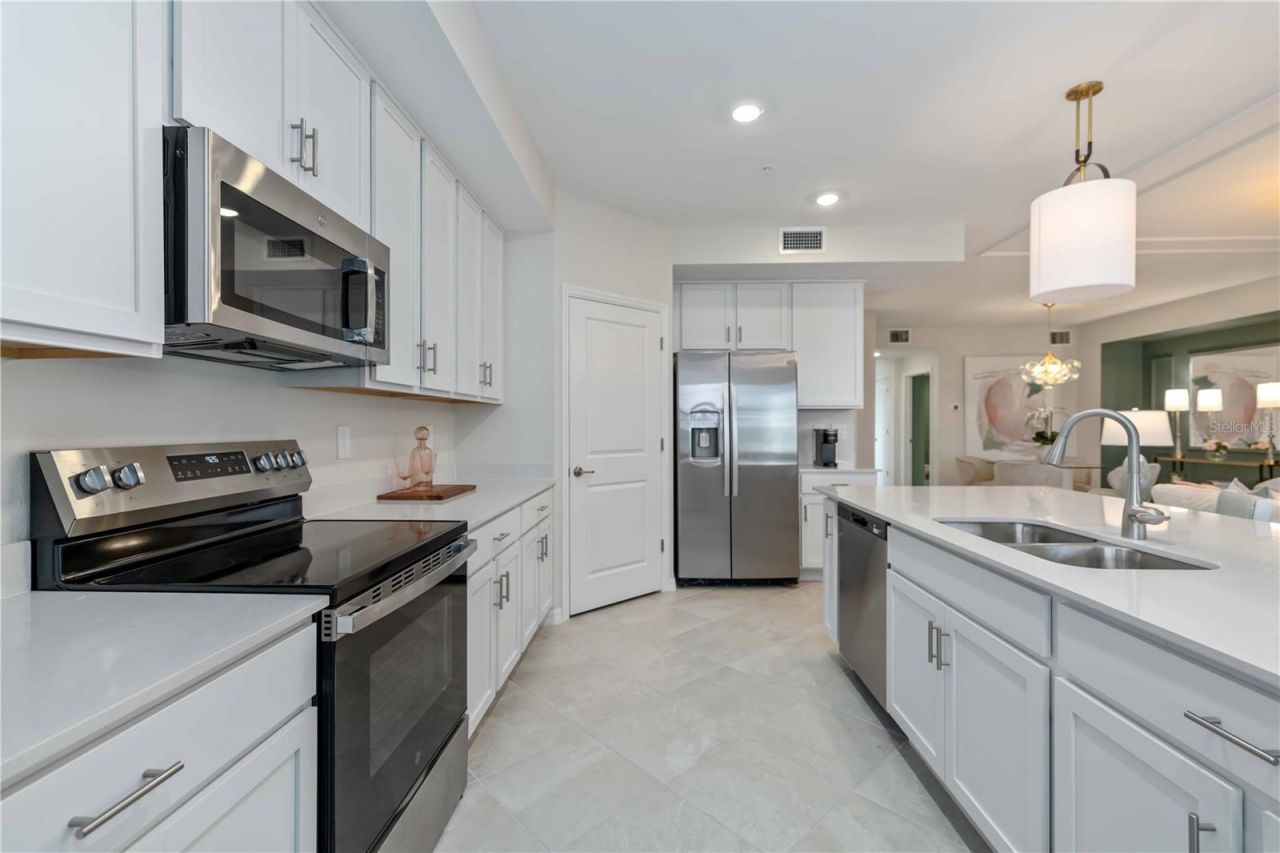 5608 Summit Pointe Circle , Unit 101, Bradenton, FL 34210 Photo