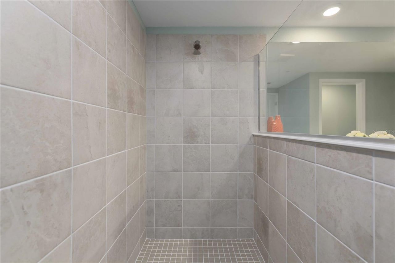 5608 Summit Pointe Circle , Unit 101, Bradenton, FL 34210 Photo