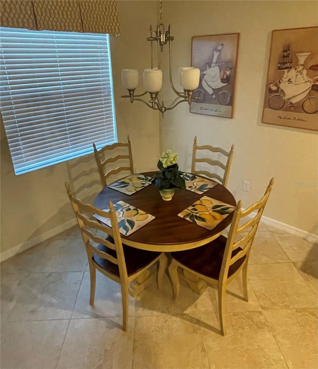 307 Whispering Palms Lane, Bradenton, FL 34212 Photo