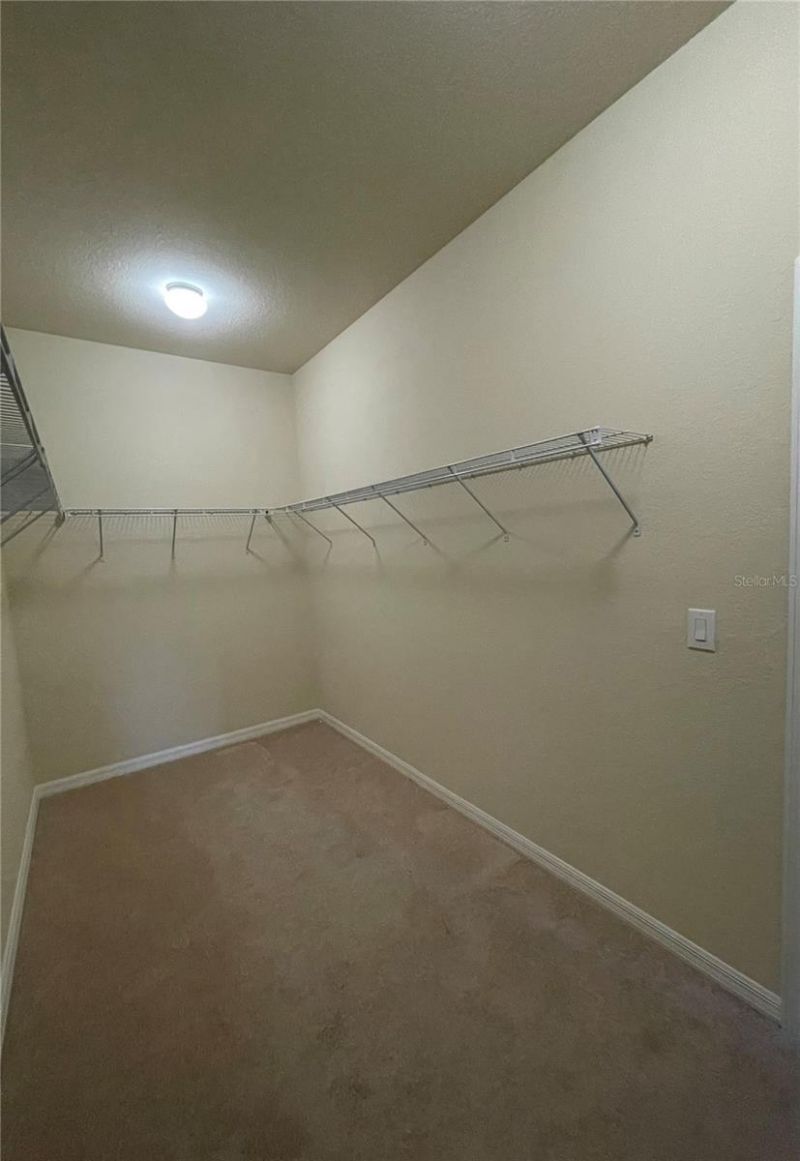 307 Whispering Palms Lane, Bradenton, FL 34212 Photo