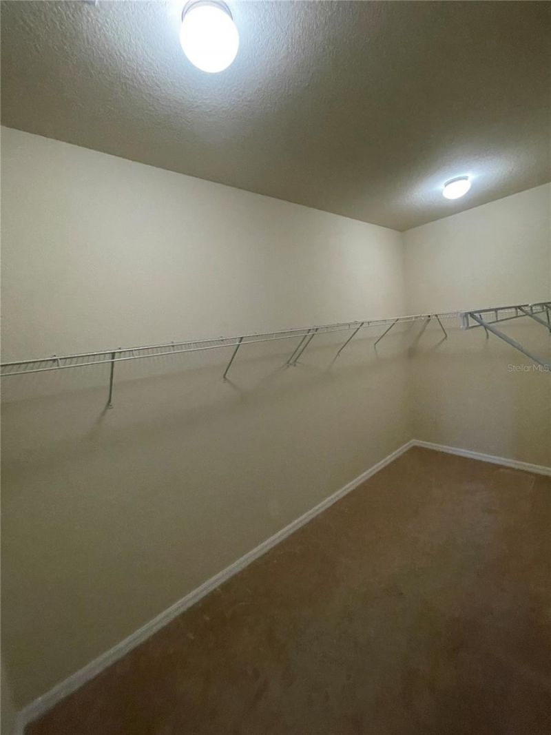 307 Whispering Palms Lane, Bradenton, FL 34212 Photo