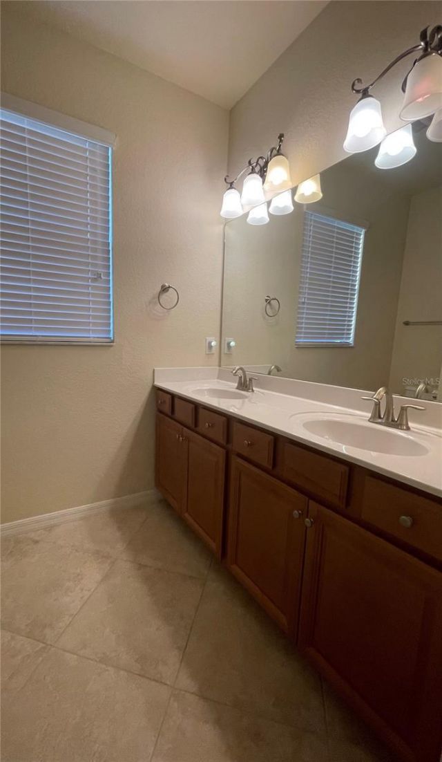 307 Whispering Palms Lane, Bradenton, FL 34212 Photo