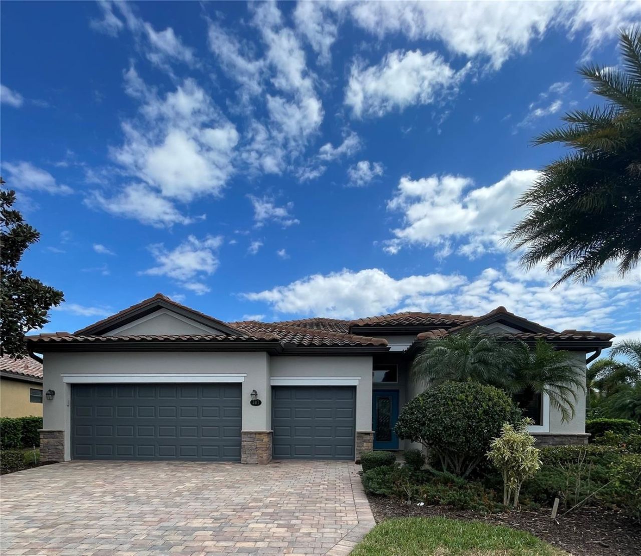 307 Whispering Palms Lane, Bradenton, FL 34212 Photo