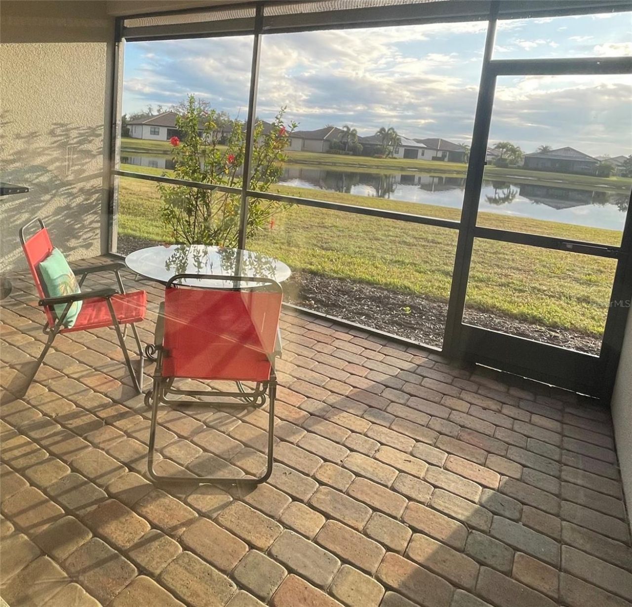 307 Whispering Palms Lane, Bradenton, FL 34212 Photo