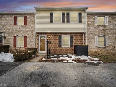 83 QUEEN AVENUE, ENOLA, PA 17025