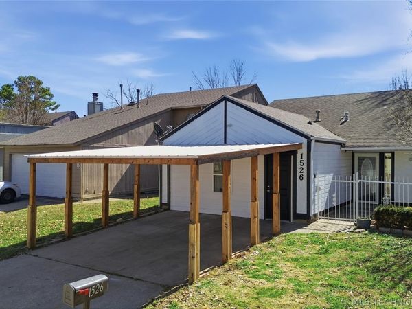 1526 E 67th Court, Tulsa, OK 74136