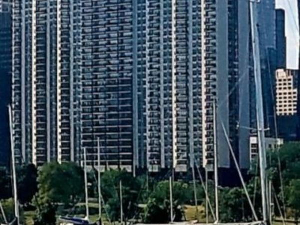 400 E Randolph Street, Unit 2518, Chicago, IL 60601