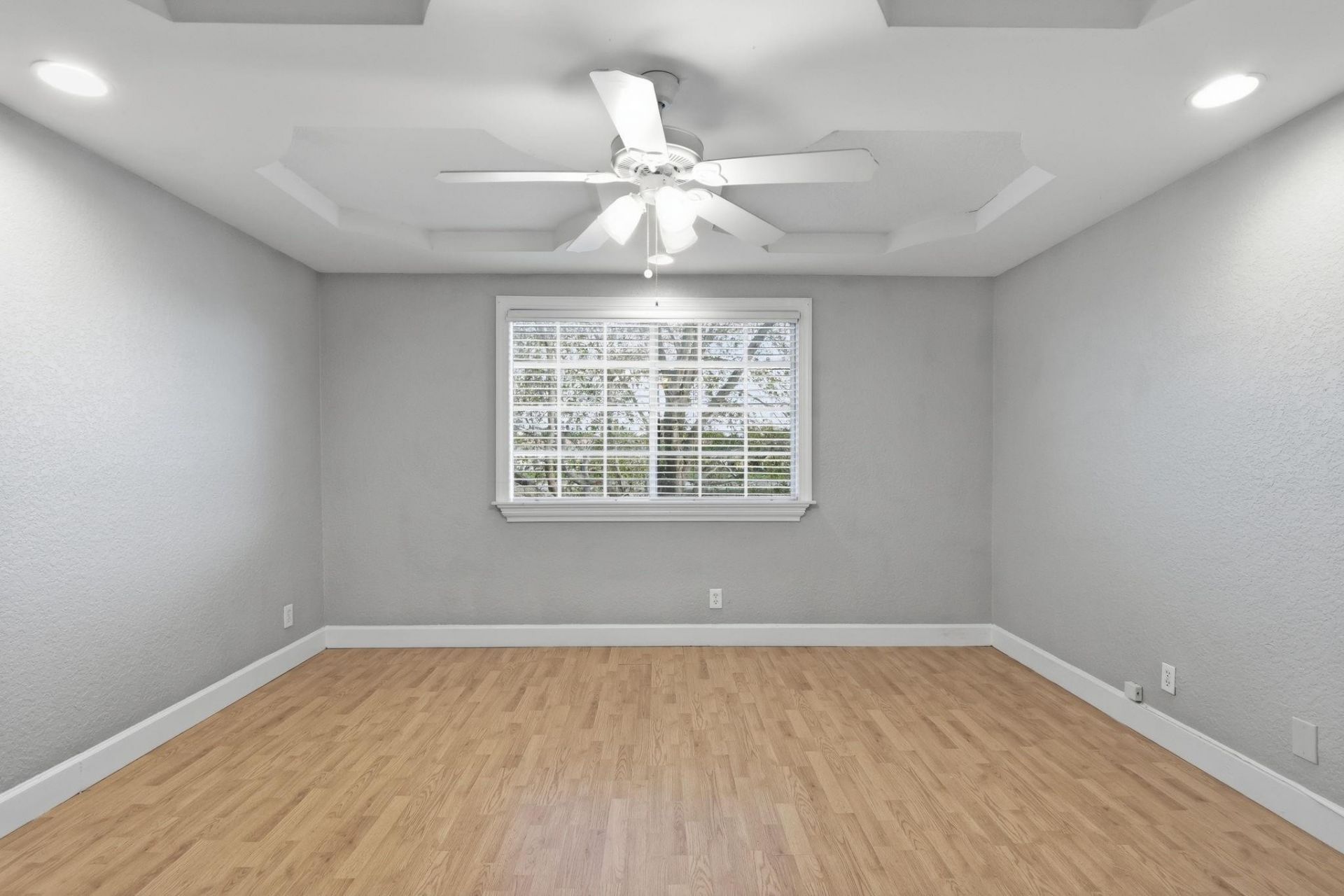 836 Imperial Lake Rd, West Palm Beach, FL 33413 Photo