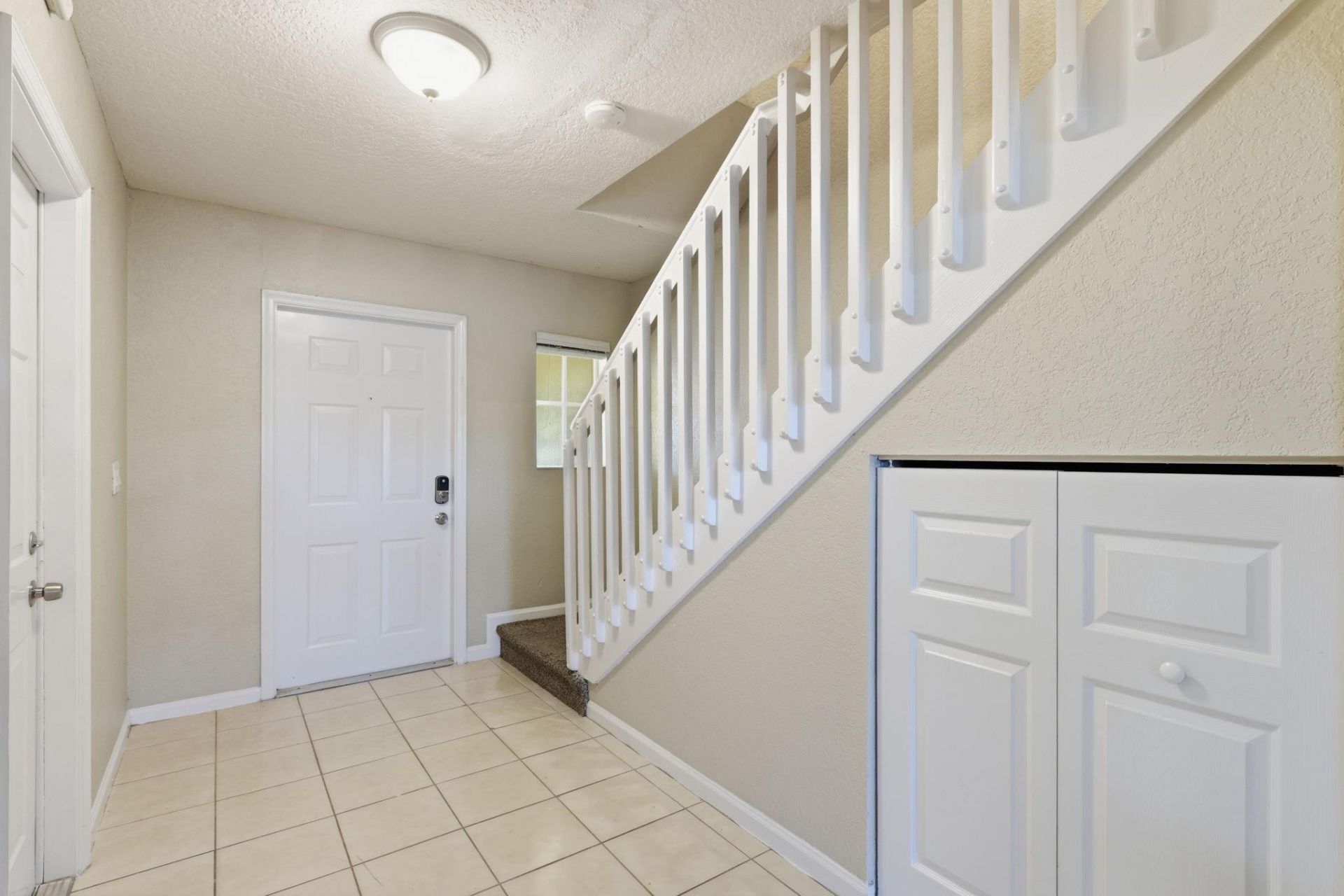 836 Imperial Lake Rd, West Palm Beach, FL 33413 Photo