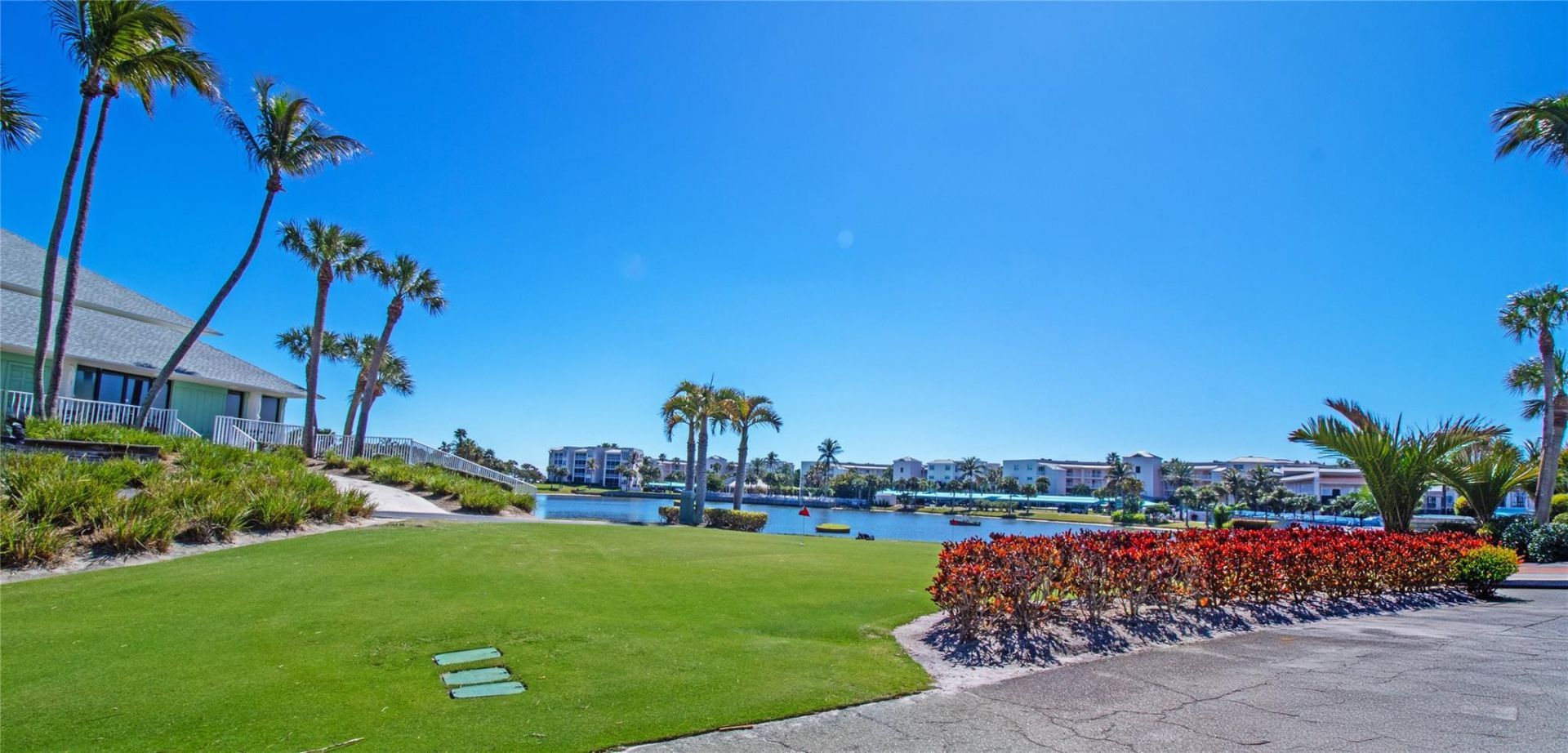 221 NE Plantation Road, Unit 213, Stuart, FL 34996 Photo