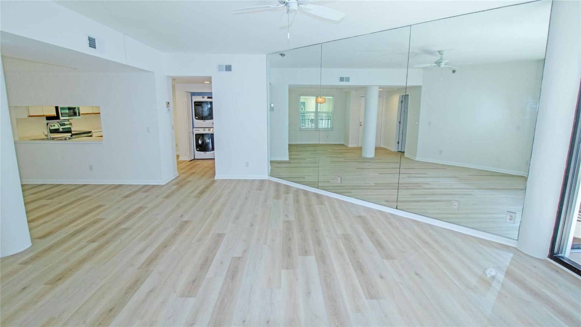 221 NE Plantation Road, Unit 213, Stuart, FL 34996 Photo