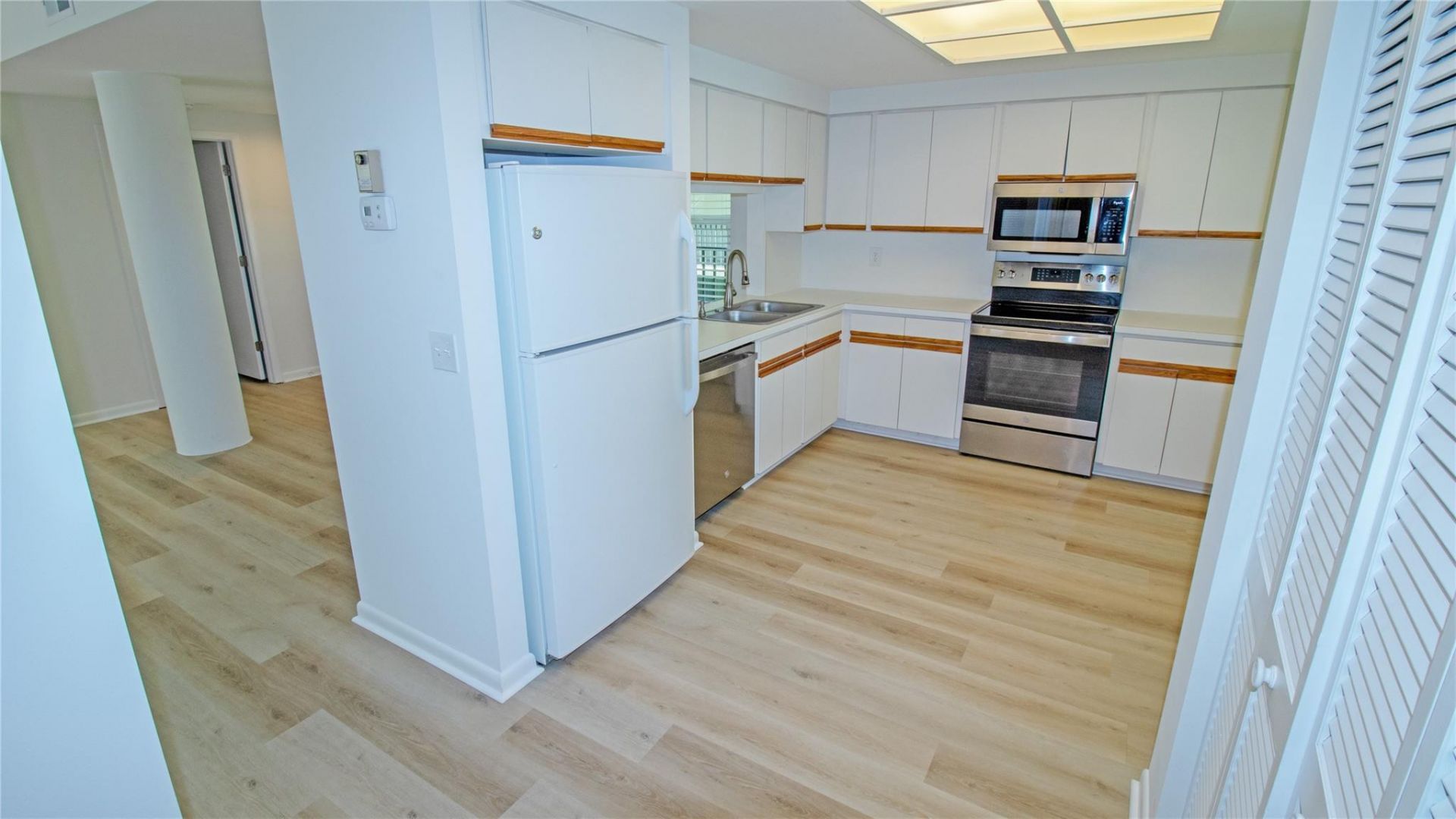 221 NE Plantation Road, Unit 213, Stuart, FL 34996 Photo