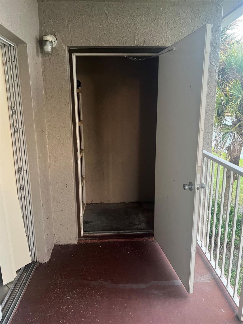 5031 Wiles Rd, Unit 202, Coconut Creek, FL 33073 Photo