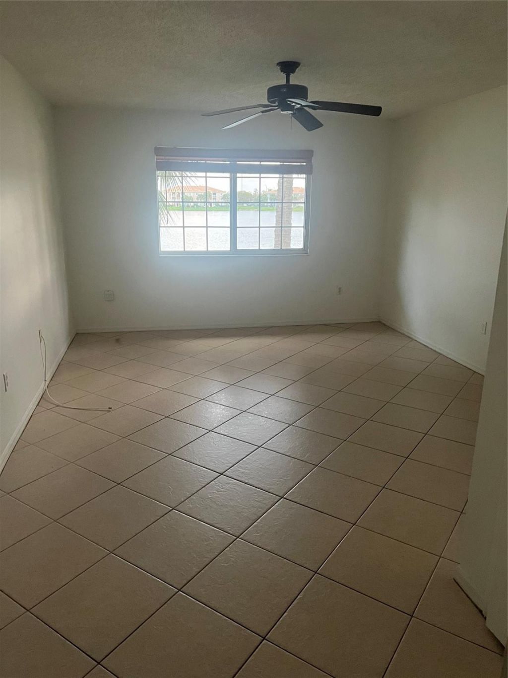 5031 Wiles Rd, Unit 202, Coconut Creek, FL 33073 Photo