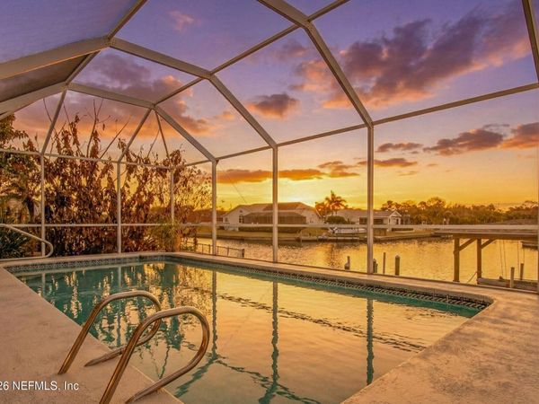 12 CRANDELL Court, Palm Coast, FL 32137