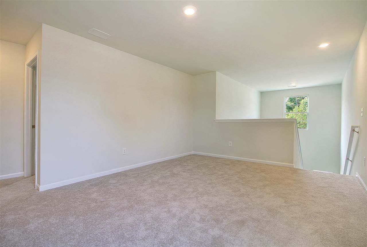 180 Cambria Dr  Photo 24