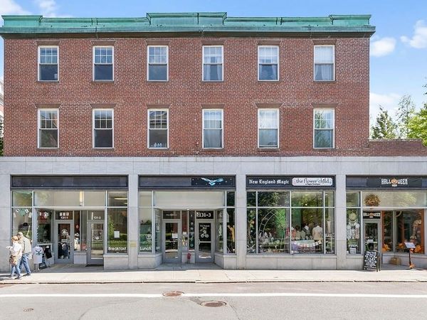 131 Essex Street, Unit 24, Salem, MA 01970