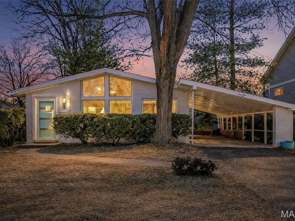 9838 Oak Haven Avenue , St Louis, MO 63119