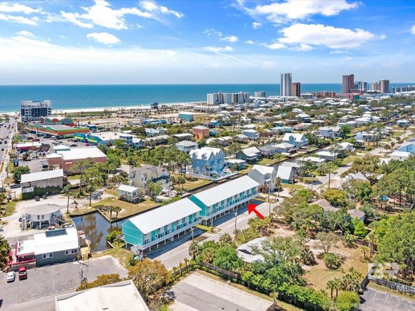 113 W 6th Avenue, Unit 12, Gulf Shores, AL 36542
