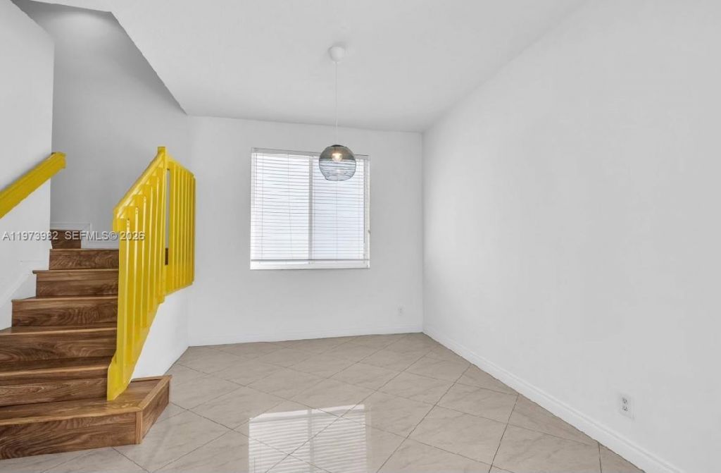 1386 Canary Island Dr , Weston, FL 33327 Photo