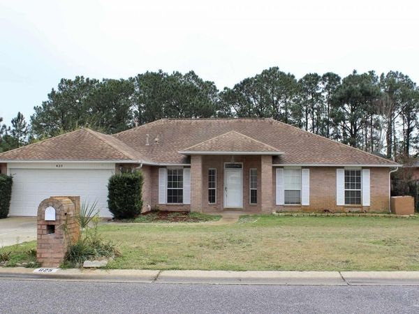 625 Downhaul Dr, Pensacola, FL 32507