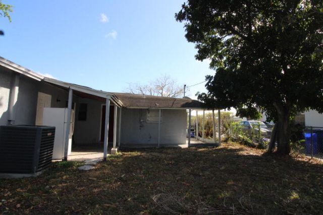 1244 W 23rd Street, Riviera Beach, FL 33404 Photo