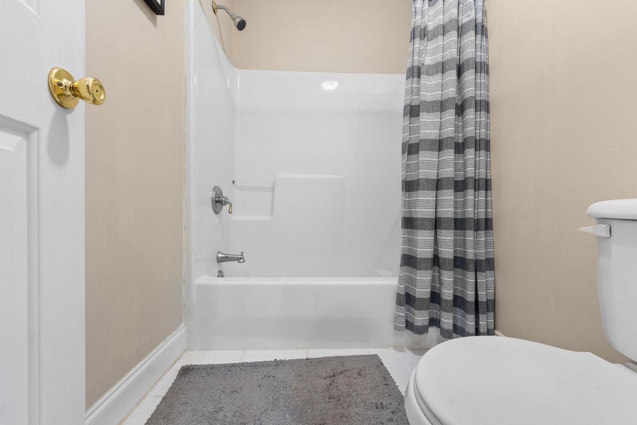 121 Wintergreen Road Photo 48