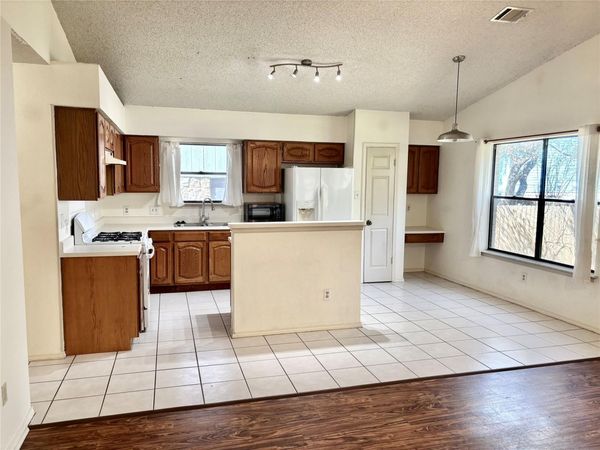 2707 Buckeye TRL, Cedar Park, TX 78613