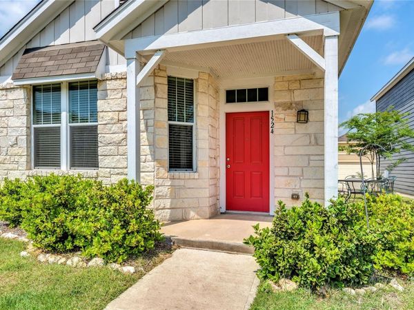 1524 Sanders, Kyle, TX 78640