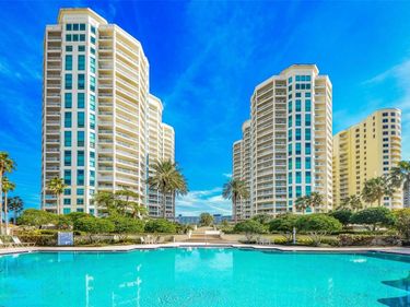 1180 GULF BOULEVARD, Unit 1403, CLEARWATER BEACH, FL 33767