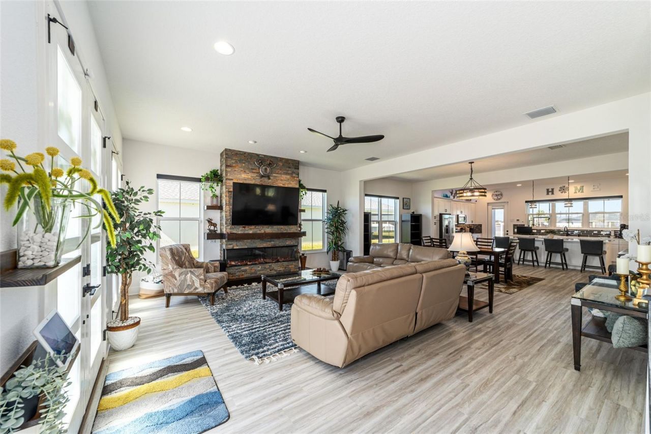 2577 Zawacki Path, Middleton, FL 34762 Photo