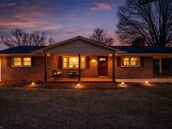 275 Cliffwood Drive, Kernersville, NC 27284