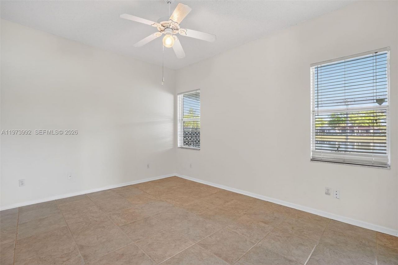 2385 SE 7th Pl, Homestead, FL 33033 Photo