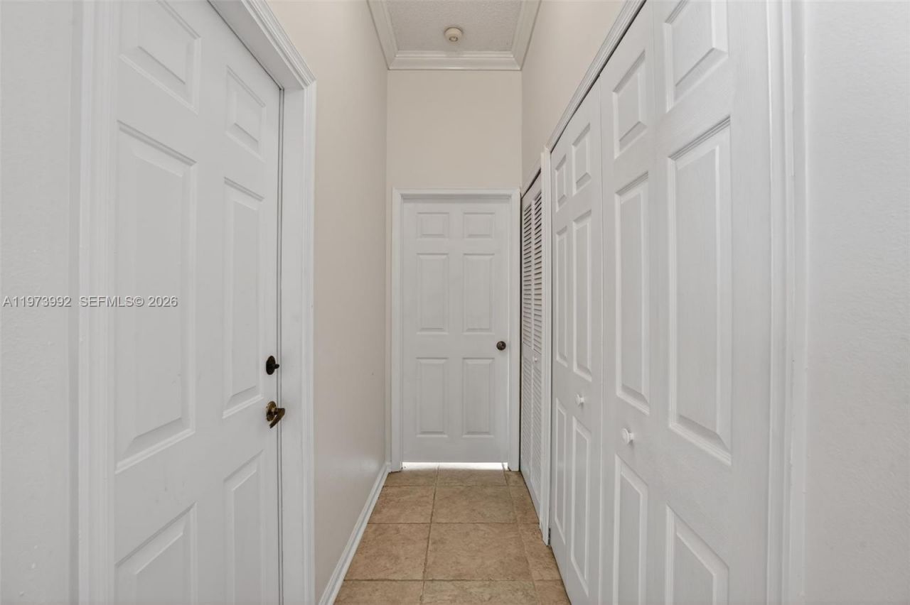 2385 SE 7th Pl, Homestead, FL 33033 Photo