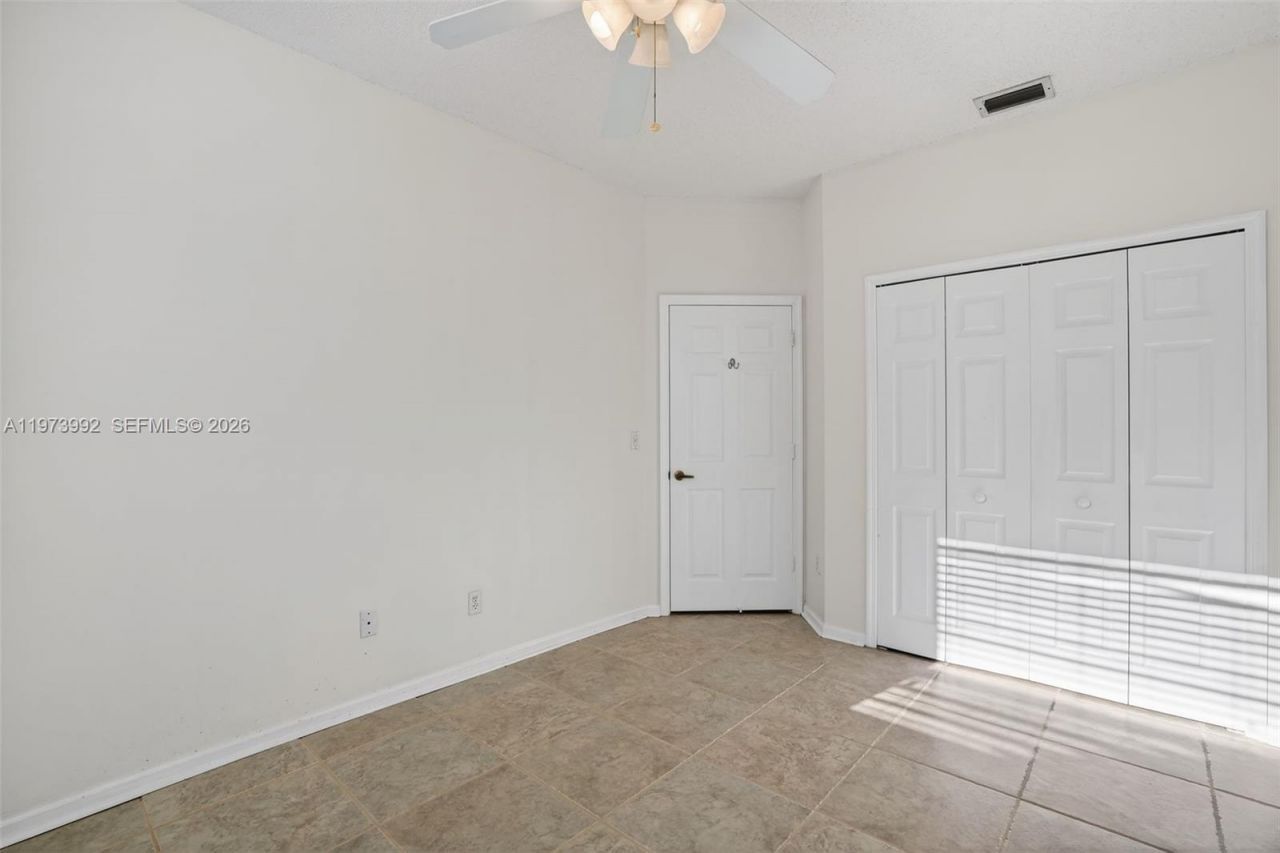 2385 SE 7th Pl, Homestead, FL 33033 Photo