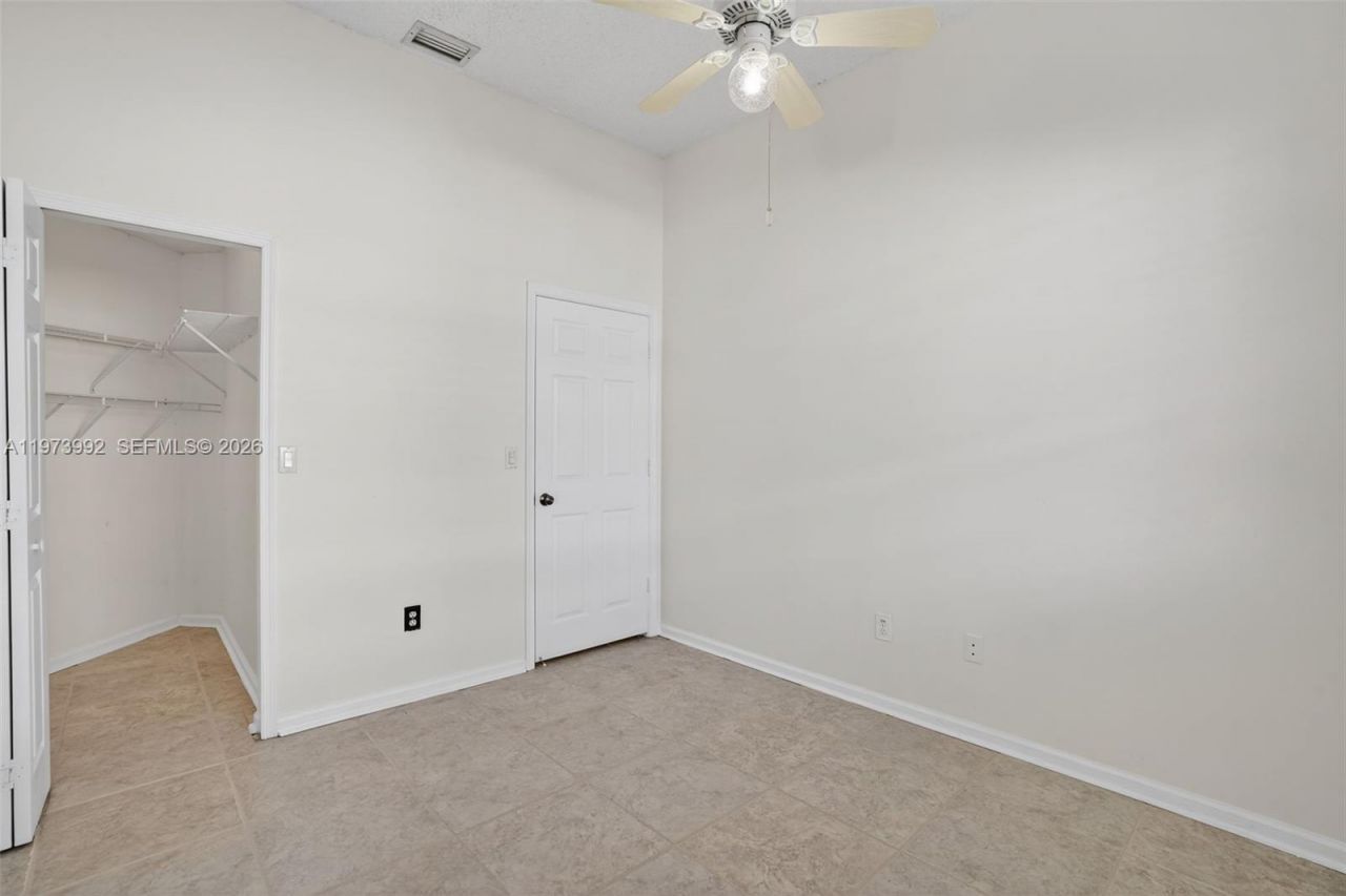 2385 SE 7th Pl, Homestead, FL 33033 Photo