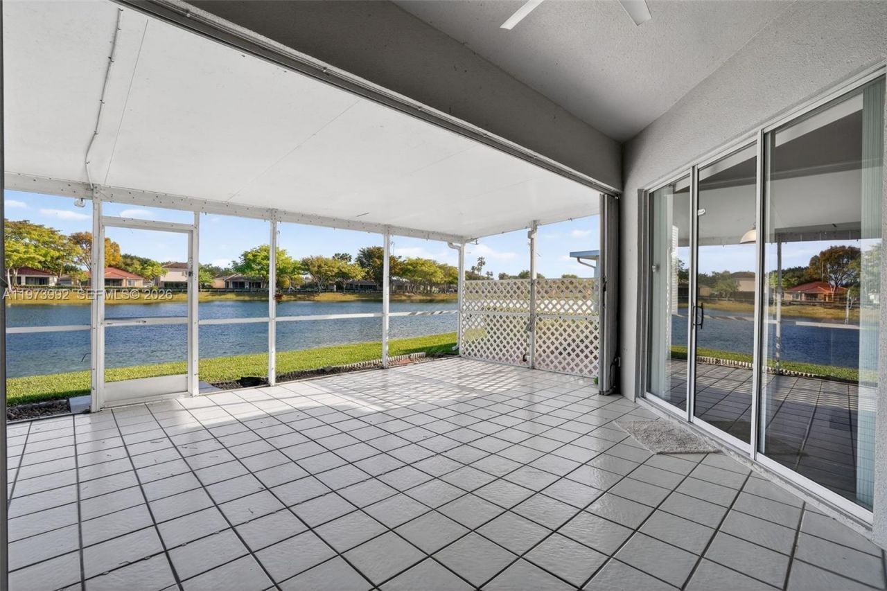 2385 SE 7th Pl, Homestead, FL 33033 Photo