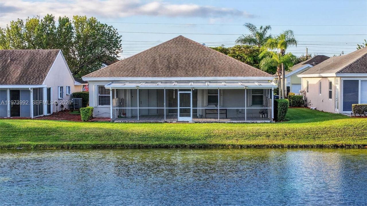 2385 SE 7th Pl, Homestead, FL 33033 Photo