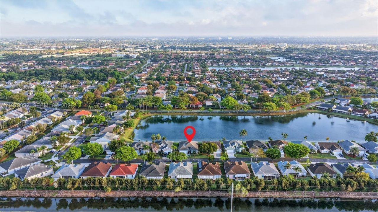 2385 SE 7th Pl, Homestead, FL 33033 Photo