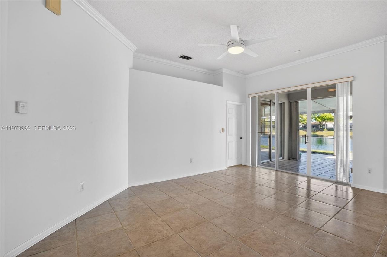 2385 SE 7th Pl, Homestead, FL 33033 Photo