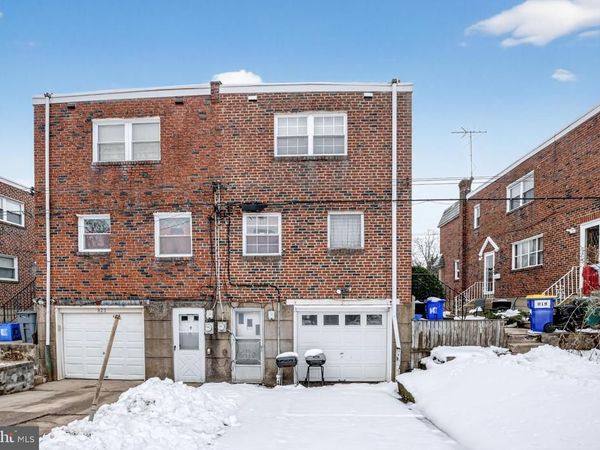 821 MAGEE AVENUE, PHILADELPHIA, PA 19111