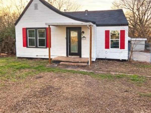 417 Corry A Edwards Drive, Kennedale, TX 76060